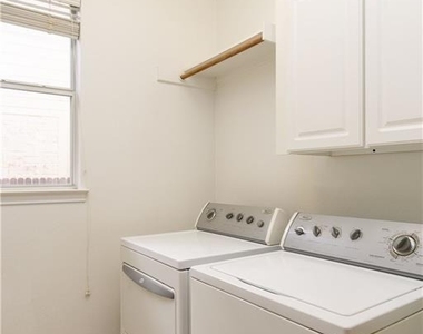 5701 Gorham Glen Ln - Photo Thumbnail 7