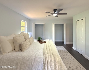 10135 Lake View Road W - Photo Thumbnail 11