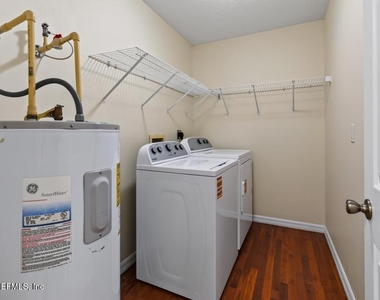 111 Commonwealth Avenue - Photo Thumbnail 27