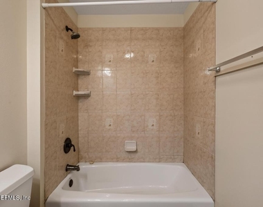 111 Commonwealth Avenue - Photo Thumbnail 25