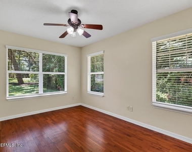 111 Commonwealth Avenue - Photo Thumbnail 40