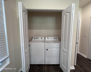 266 Aralia Lane - Photo Thumbnail 7