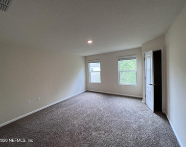 266 Aralia Lane - Photo Thumbnail 11