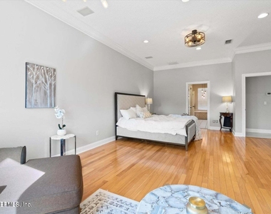 3826 Reedpond Drive N - Photo Thumbnail 15