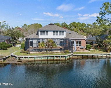 3826 Reedpond Drive N - Photo Thumbnail 45