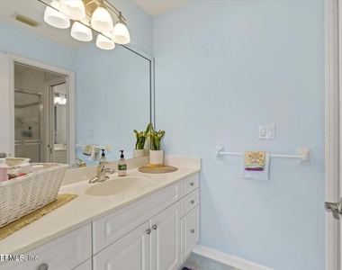 3826 Reedpond Drive N - Photo Thumbnail 40