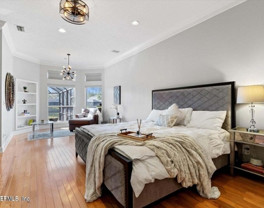 3826 Reedpond Drive N - Photo Thumbnail 13
