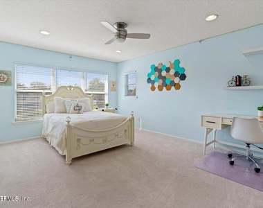 3826 Reedpond Drive N - Photo Thumbnail 39