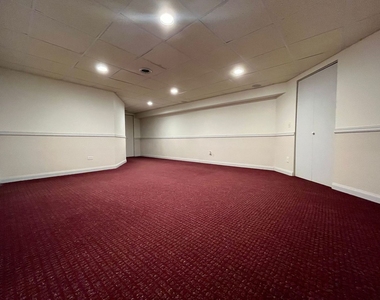 4891 Turnberry Drive - Photo Thumbnail 19