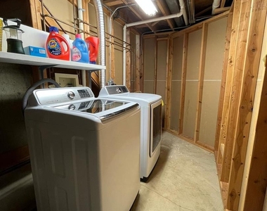 4891 Turnberry Drive - Photo Thumbnail 22