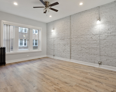 6948 N Wolcott Avenue - Photo Thumbnail 1