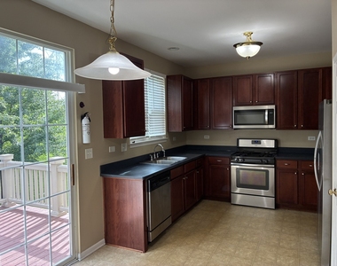 3383 Kentshire Circle - Photo Thumbnail 1