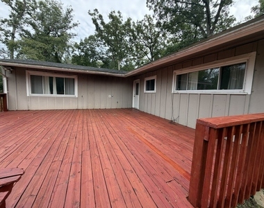 471 S Saint Marys Road - Photo Thumbnail 13
