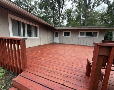 471 S Saint Marys Road - Photo Thumbnail 12
