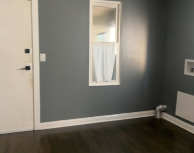 5623 S Hermitage Avenue - Photo Thumbnail 8