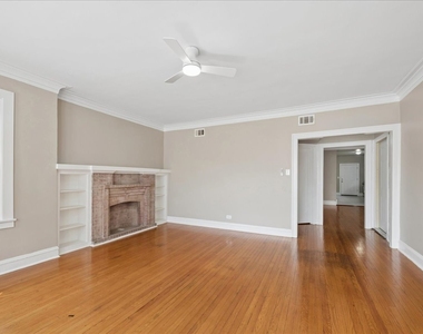7730 S Essex Avenue - Photo Thumbnail 2
