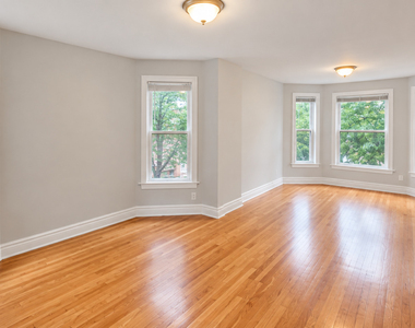 2833 N Albany Avenue - Photo Thumbnail 1