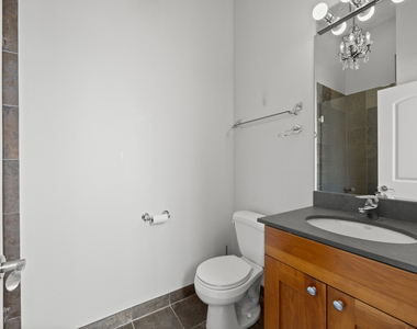 919 N Hermitage Avenue - Photo Thumbnail 13