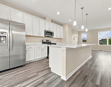 4134 Irving Road - Photo Thumbnail 9