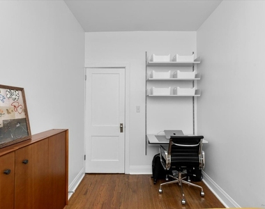 4862 N Ashland Avenue - Photo Thumbnail 8