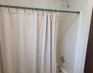 387 Shay Drive - Photo Thumbnail 8