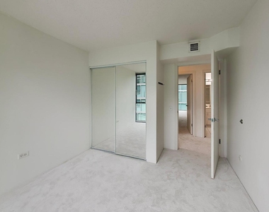 3115 S Michigan Avenue - Photo Thumbnail 20