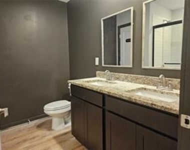 3314 Stonewall Lane - Photo Thumbnail 18