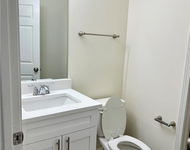 60 Bacchus Drive - Photo Thumbnail 6