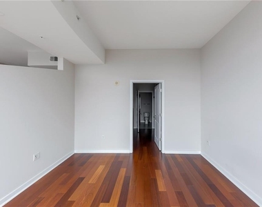 400 W Peachtree Street Nw - Photo Thumbnail 9