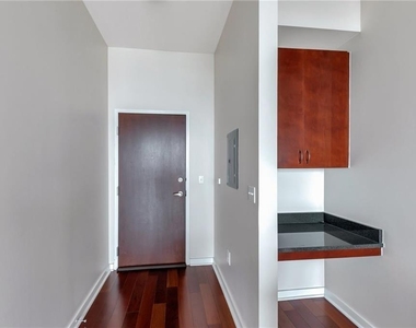400 W Peachtree Street Nw - Photo Thumbnail 7