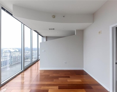 400 W Peachtree Street Nw - Photo Thumbnail 10