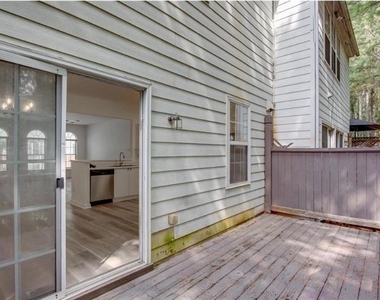 3967 Howell Park Road - Photo Thumbnail 16