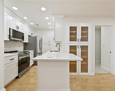 2201 Pine Heights Drive Ne - Photo Thumbnail 17