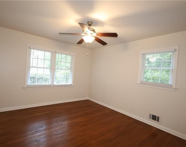 2953 Evans Woods Drive - Photo Thumbnail 17