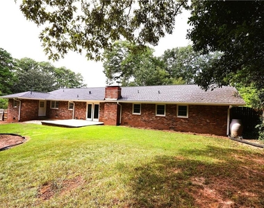 2953 Evans Woods Drive - Photo Thumbnail 24