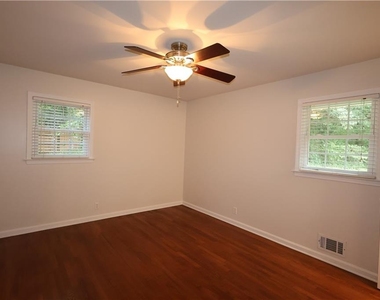 2953 Evans Woods Drive - Photo Thumbnail 19