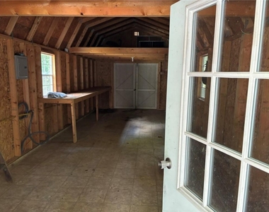 674 Clarke Trail - Photo Thumbnail 6