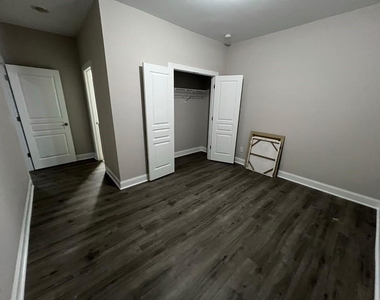 620 Leland Parkway - Photo Thumbnail 14