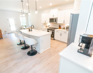 1376 Maston Road - Photo Thumbnail 12