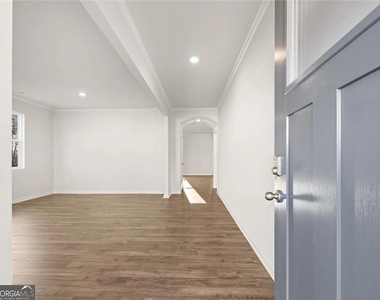4051 Peregrine Way - Photo Thumbnail 6