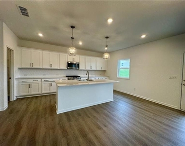 5441 Hargrove Way - Photo Thumbnail 3