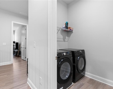 777 Stickley Oak Way - Photo Thumbnail 9