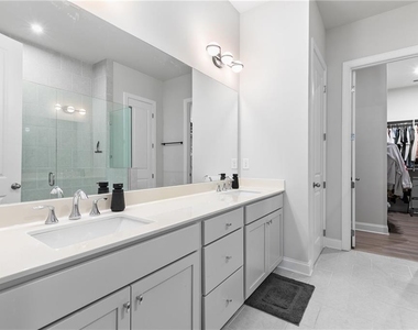 777 Stickley Oak Way - Photo Thumbnail 14