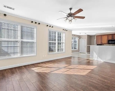 3968 Lake Ruby Lane - Photo Thumbnail 12