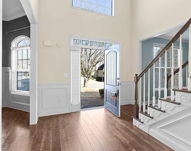 3968 Lake Ruby Lane - Photo Thumbnail 4