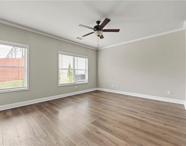 4215 Fulson Court - Photo Thumbnail 4