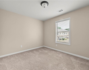 4215 Fulson Court - Photo Thumbnail 14