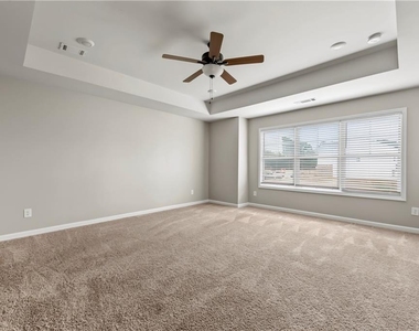 4215 Fulson Court - Photo Thumbnail 18