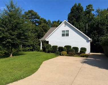 8850 Four Mile Creek Road - Photo Thumbnail 1