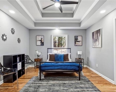 3482 Atlanta Street - Photo Thumbnail 3